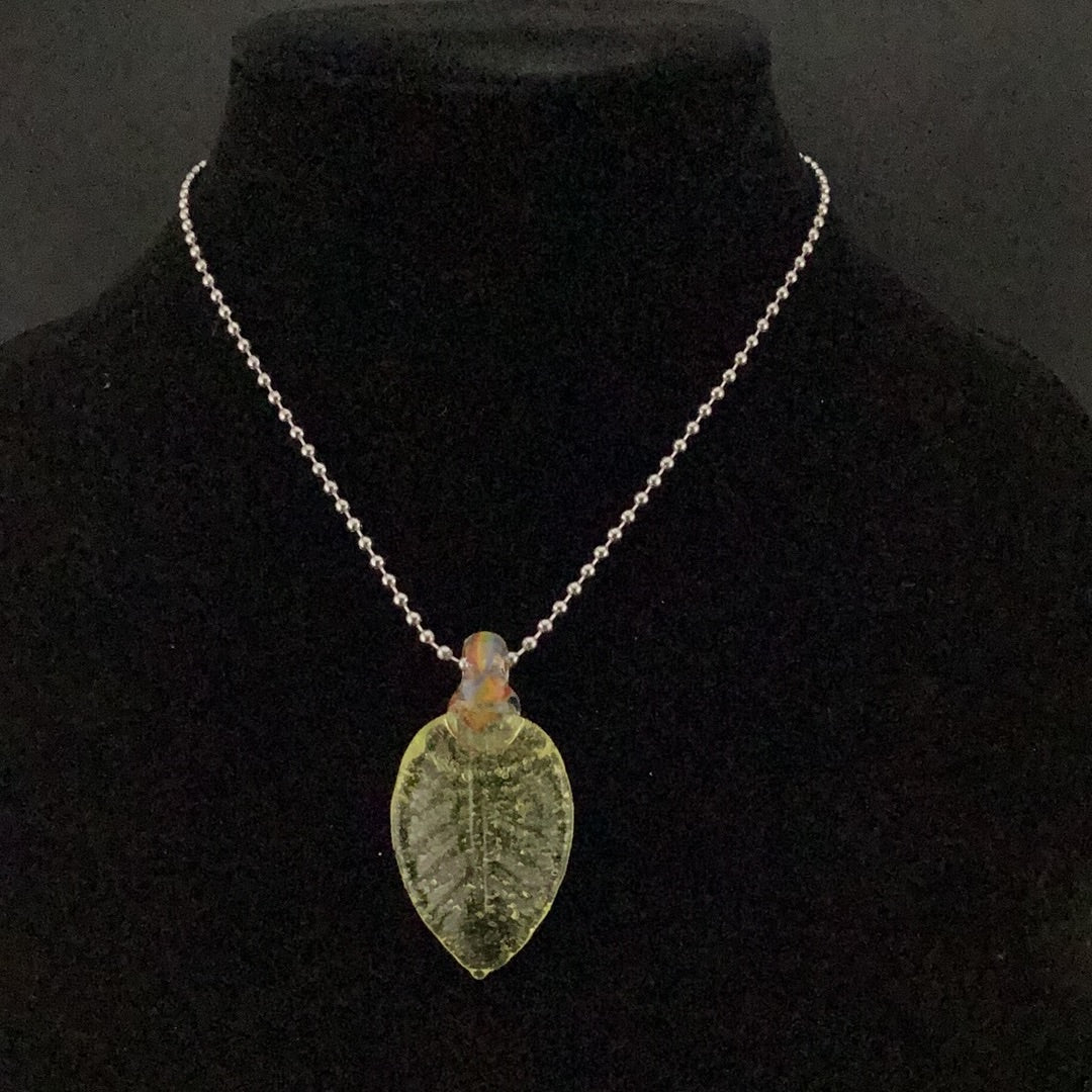 Leaf Pendant