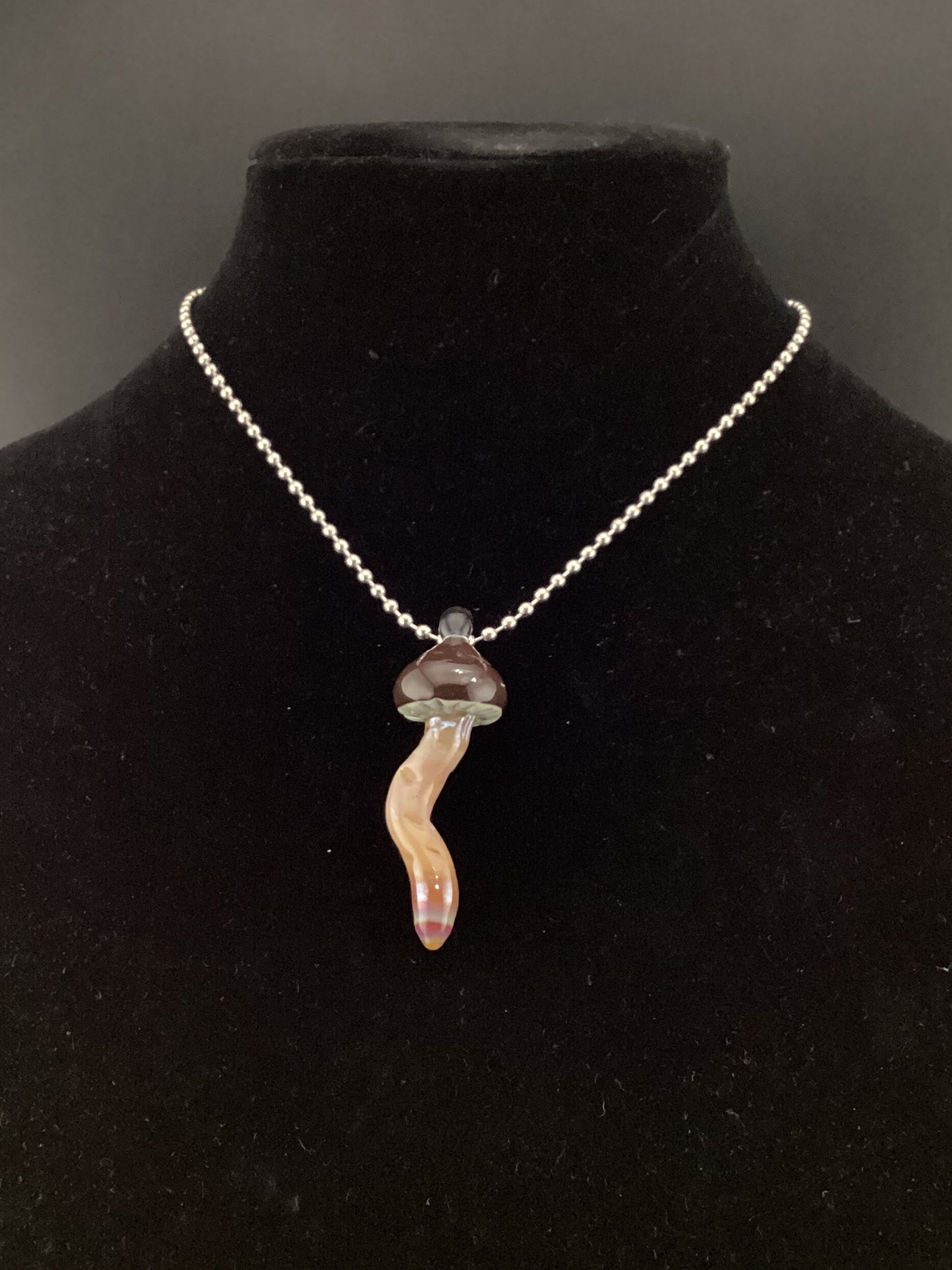 Mushroom pendant (single)