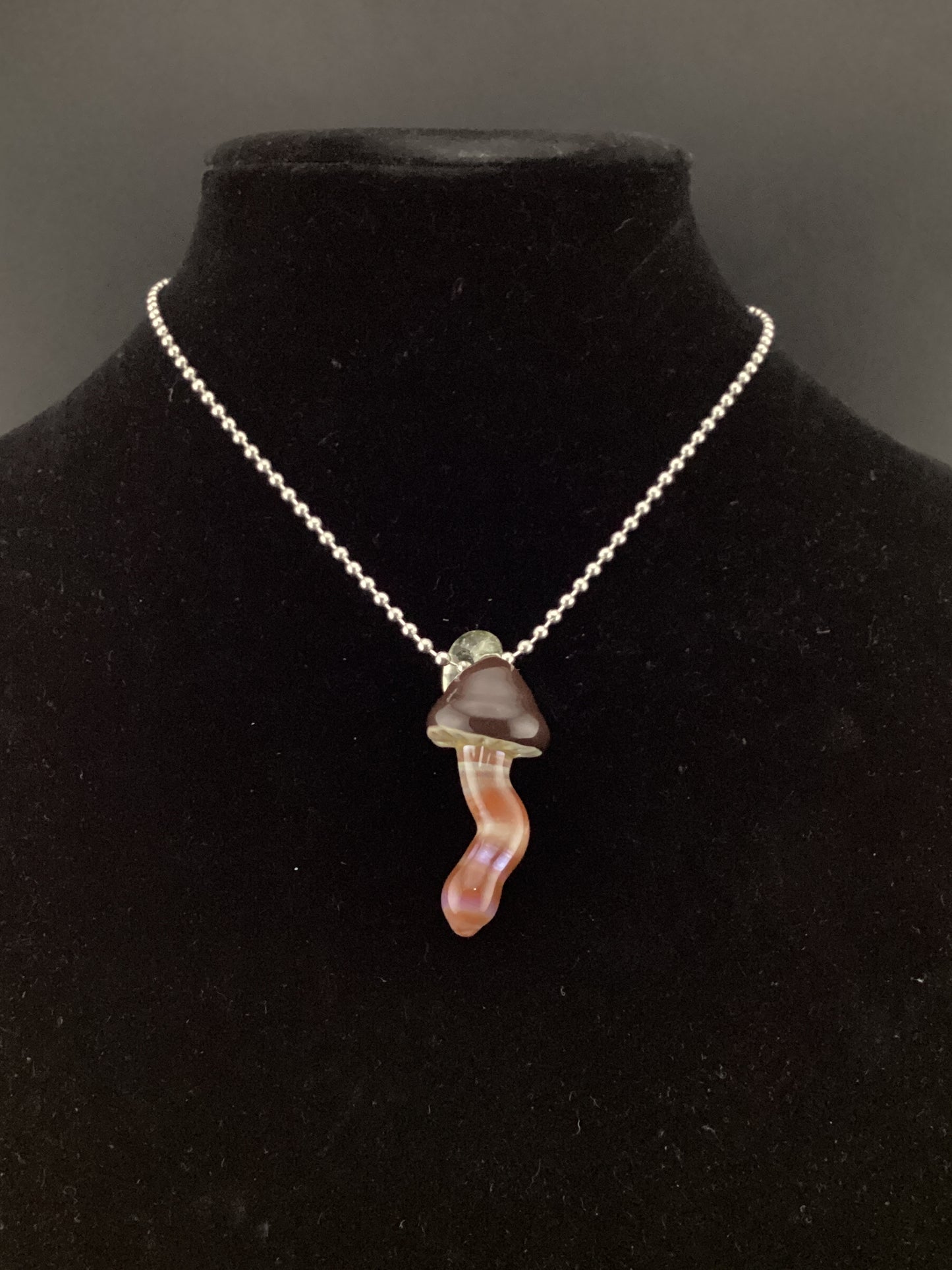 Mushroom pendant (single)