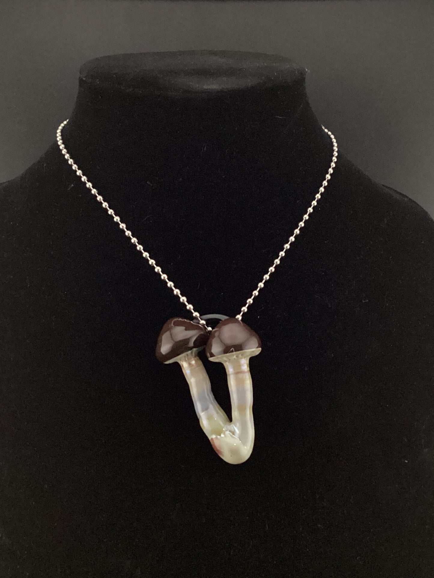 Mushroom pendant